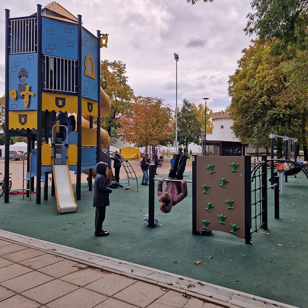 Žaidimų aikštelės įrengimas Vilniuje